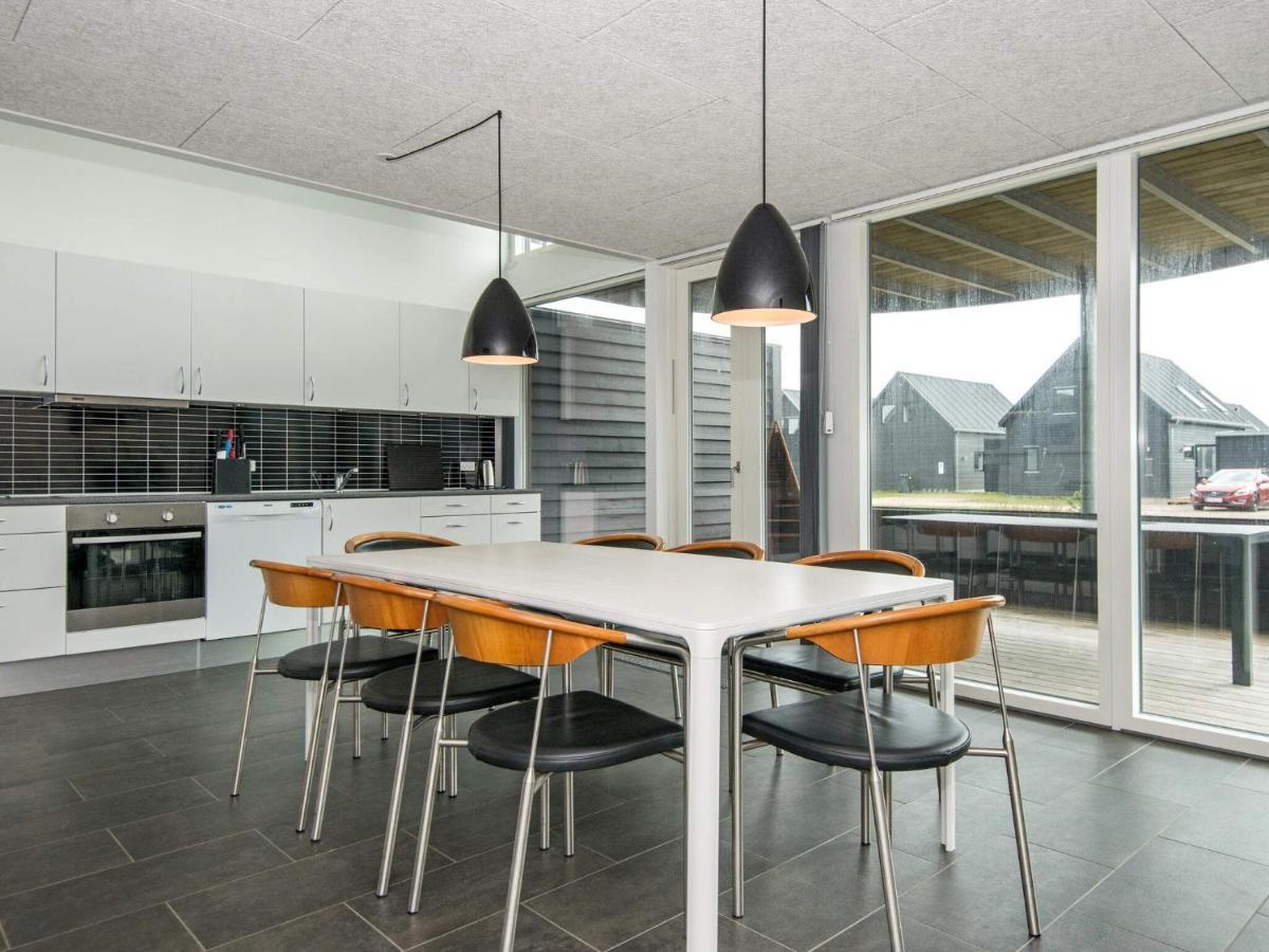 6 Person Holiday Home In R M Sønderby Extérieur photo